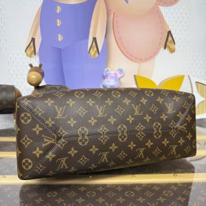 Louis Vuitton The Drop GM-4