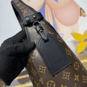 Louis Vuitton The Drop GM-5