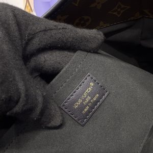 Louis Vuitton The Drop GM-8