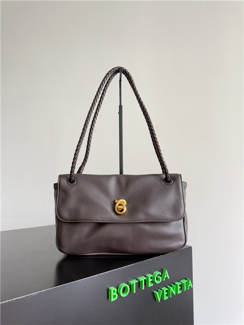 Madison Shoulder Bag 836296 Fondant-1.jpg