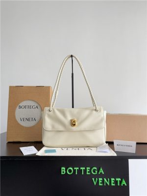 Madison Shoulder Bag 836296 Sea Salt-2.jpg