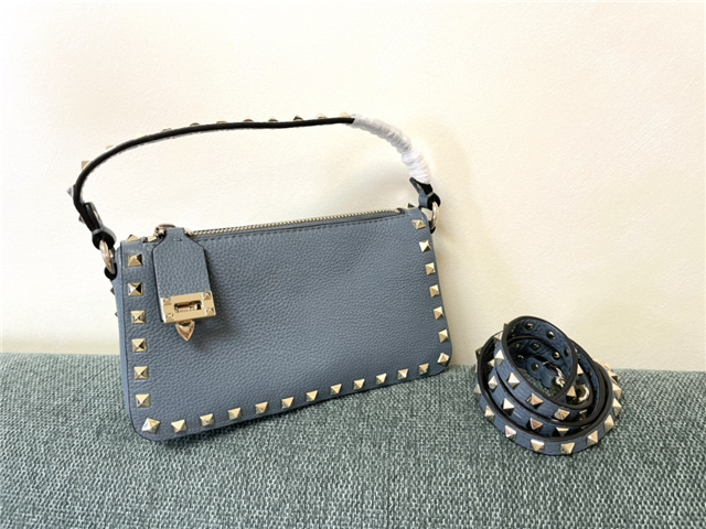 Small Rockstud Crossbody Bag 85500 Blue-1.jpg