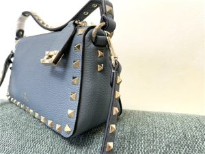 Small Rockstud Crossbody Bag 85500 Blue-4.jpg