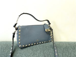 Small Rockstud Crossbody Bag 85500 Blue-5.jpg