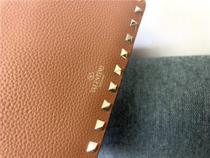 Small Rockstud Crossbody Bag 85500 Tan-7.jpg
