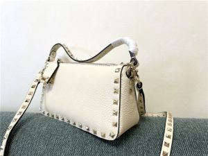 Small Rockstud Crossbody Bag 85500 White-5.jpg
