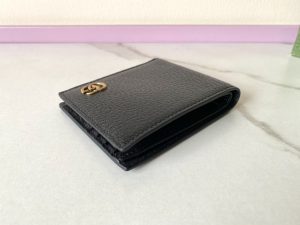 Gucci Marmont Bi-fold Card Case Wallet 428726-7