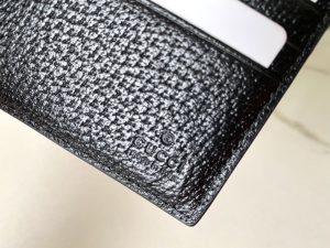 Gucci Marmont Bi-fold Card Case Wallet 428726-8