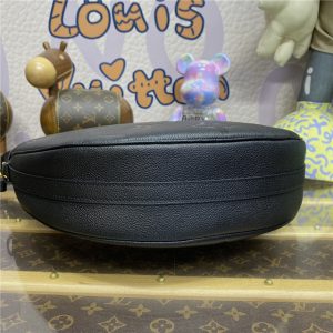 Loop Hobo M46725 Black-4.jpg
