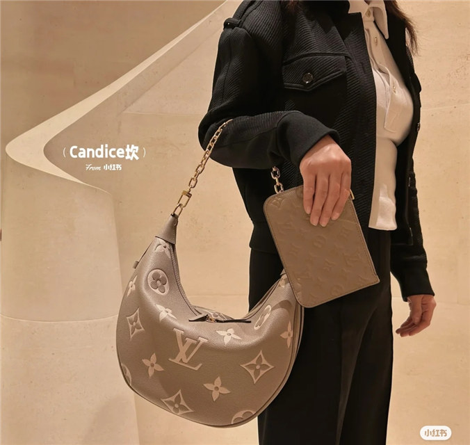 Loop Hobo M46738 GrayCream-10.jpg