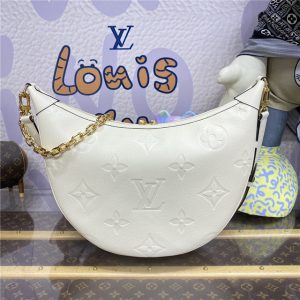 Loop Hobo M46739 Cream-3.jpg