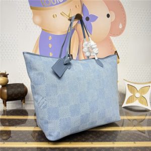 Nevereverfull N00198-2.jpg