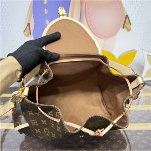 Odyssee MM M26040-10.jpg