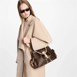 Odyssee MM M26040-12.jpg