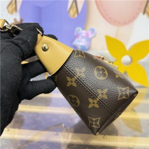 Pochette Mia M26191-8.jpg