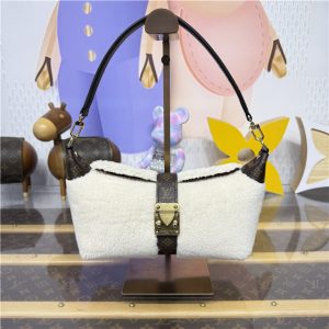 Pochette Mia M26245-1.jpg