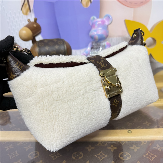 Pochette Mia M26245-5.jpg