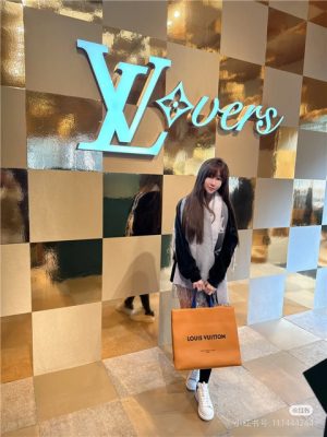 Shopper Tote MM M24457 Safran-11.jpg