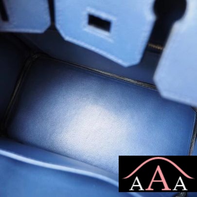 HERMES BIRKIN 25 HANDBAG BLUE SAPHIR SWIFT GHW-2.jpg