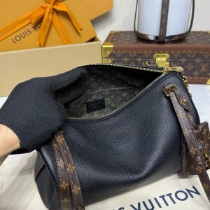 Louis Vuitton Express PM Monogram-10
