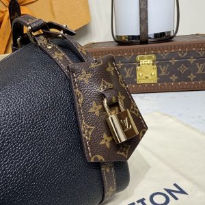 Louis Vuitton Express PM Monogram-8