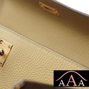 HERMES KELLY 25 HANDBAG 1Z JAUNE POUSSIN TOGO GHW-6.jpg