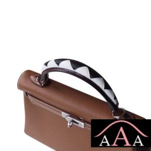 HERMES KELLY 25 HANDBAG CC37 GOLD TOGO AND SHARK HANDLE SHW-5.jpg