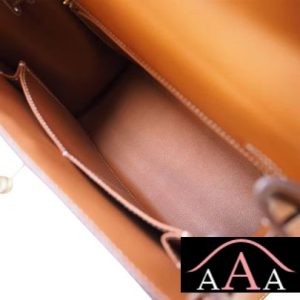 HERMES KELLY 28 BAG CK37 GOLD EPSOM GHW-2.jpg