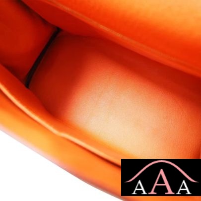 HERMES KELLY 28 BAG CK93 ORANGE TOGO GHW-2.jpg