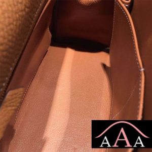 HERMES KELLY 28 GOLD CK37 TOGO LEATHER GOLEN HW-2.jpg