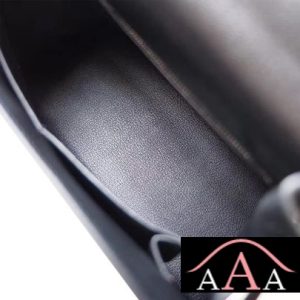 HERMES KELLY 28 HANDBAG 89 NOIR CHEVERE SHW-2.jpg