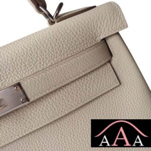 HERMES KELLY 28 HANDBAG CC10 CRAIE TOGO SHW-2.jpg