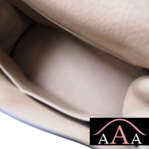 HERMES KELLY 28 HANDBAG CC81 GRIS TOURTERELLE TOGO SHW-2.jpg