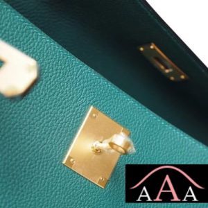 HERMES KELLY 28 HANDBAG Z6 MALACHITE TOGO GHW-6.jpg