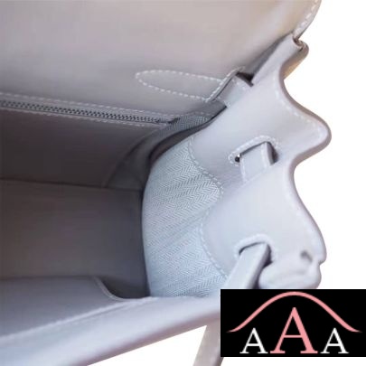 HERMES KELLY 32 BAG 4B BISCUIT SWIFT AND GRIZZLY SHW-2.jpg