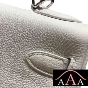 HERMES KELLY 32 BLANC TOGO SHW-4.jpg