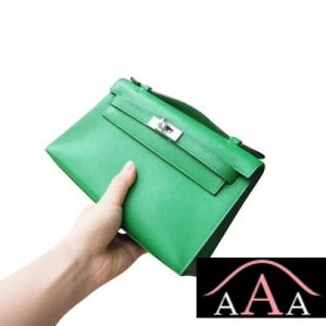 HERMES MINI KELLY 22 POCHETTE BAG 1K BAMBOU SWIFT PHW-1.jpg