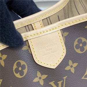 Louis Vuitton Monogram Delightful MM M40353-9
