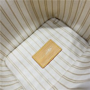 All In BB M27529-10.jpg