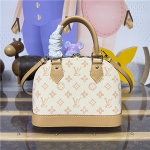 Alma BB M27525-3.jpg