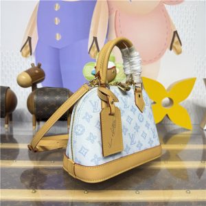 Alma BB M27526-2.jpg