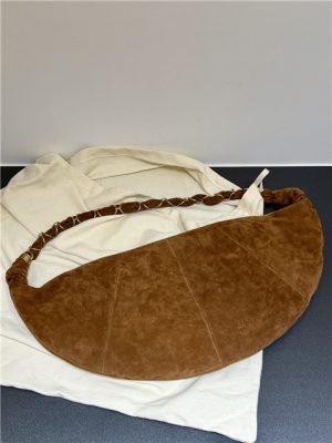 Amalla Hobo 862210 Caramel Cognac Suede-1.jpg