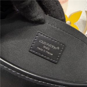 CarryAll East West M28160-10.jpg