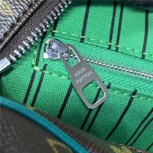 Dopp Kit M12639 Borneo Green-9.jpg