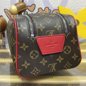 Dopp Kit M12640 Sari Red-5.jpg