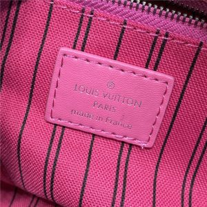 Dopp Kit M12641 Pondichery Pink-10.jpg