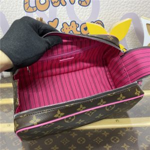 Dopp Kit M12641 Pondichery Pink-8.jpg