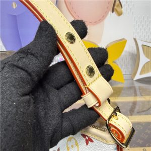 LV x TM CarryAll East West M27578-6.jpg