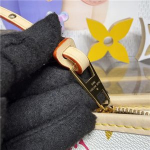 LV x TM CarryAll East West M27578-9.jpg