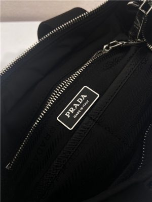 Re-Nylon Tote Bag 1BG582 Black-8.jpg